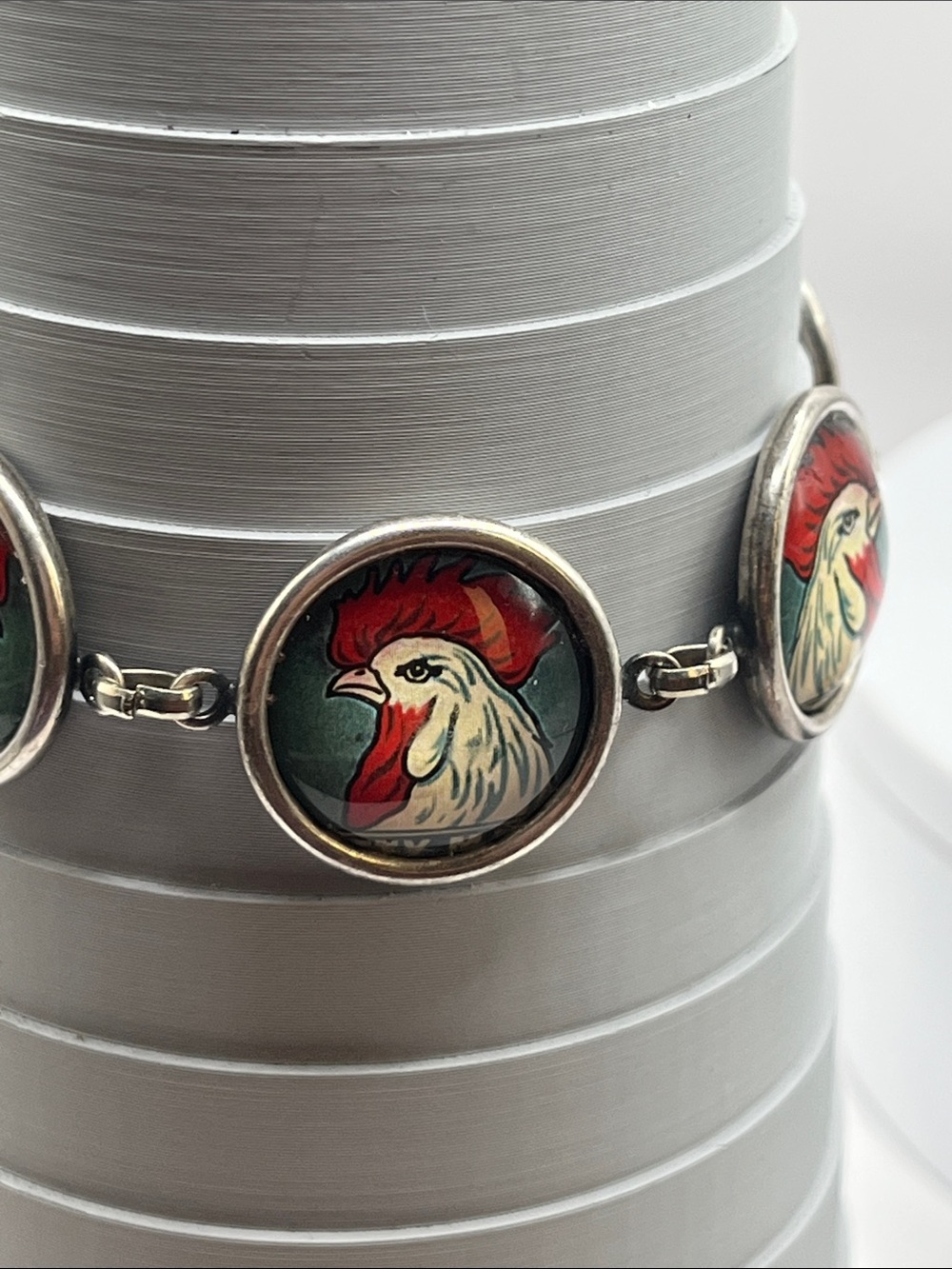 RARE Vintage Retro Red Rooster Disc Bracelet Attributed to Designs From The Deep - Picture 7 of 8